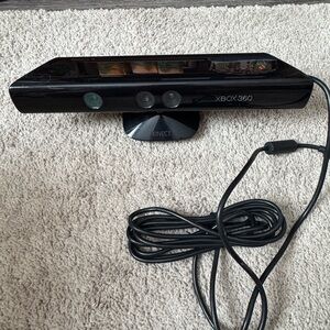 Microsoft Xbox 360 Kinect Sensor Camera Black For Gaming and Entertainment